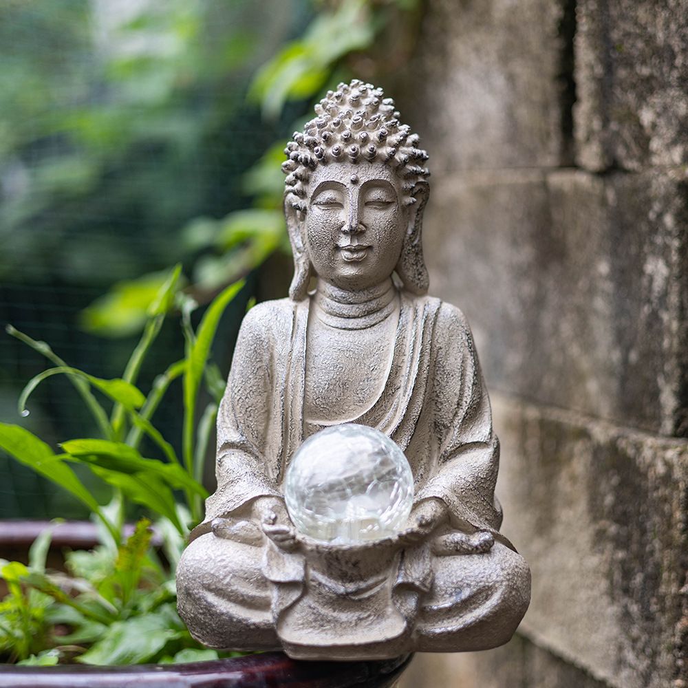 Estatua de Buda de resina Vile - Outdoor Zen Lighting reseña y precio